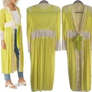 We are HAH mesh contrast Lace Trim tie front Robe with pockets Ties in